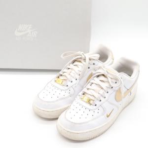 ナイキ スニーカー  AIR FORCE1 07 ESS エアフォースワン CZ0270-150 シューズ 靴 レディース 22.5cmサイズ ホワイト NIKE｜kbnet2019v2