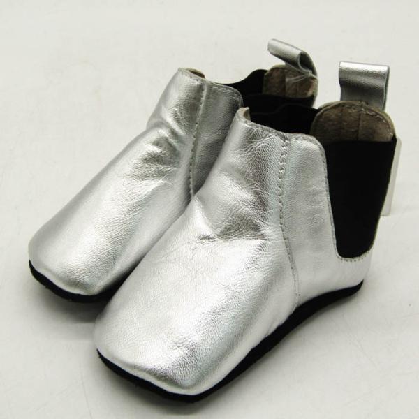 エミュー ブーツ 未使用 B11906SS RUBY METALLIC 靴 シューズ ベビー 女の子...