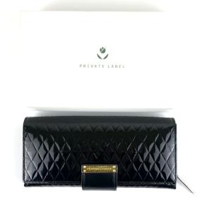 マリークワント MARY QUANT 長財布 二つ折り がま口 エナメル 花柄 黒