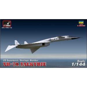アーモリー 1/144 XB-70 ヴァルキリー 試作戦略爆撃機 プラモデル 14701