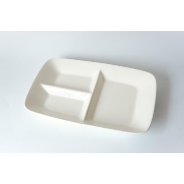 GT082　クリーム色の長角ランチプレート　アウトレット品こみ