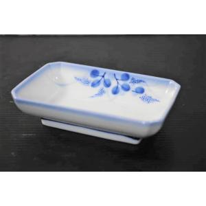 HO023　白磁はぎ角千代口