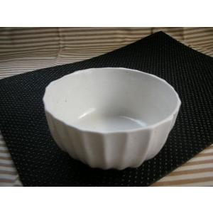 KB016 ホワイトカッティング小鉢　★アウトレット品★