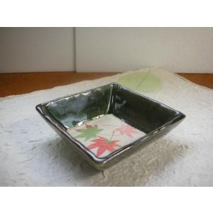 織部もみじ正角皿小  KZ046