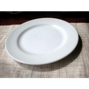 白い食器・玉渕リム７”1/2ミート皿 [美濃焼/日本製/陶磁器/洋風/ディナープレート/メイン/ホワ...
