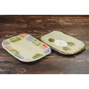 手描き色十草＆白山茶花　銘々皿　[美濃焼/日本製/陶磁器/和食器/和風/花/焼物/小皿/角皿/平皿/...