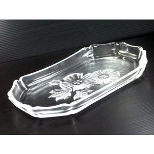 OZ197 エルネ・ガラス22cmトレー