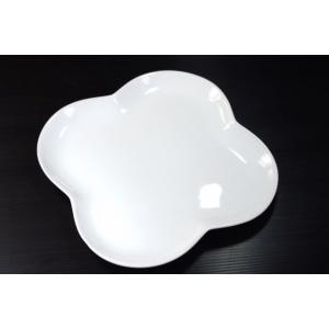 OZ210 幸せ運ぶ四葉のクローバー20.3cmプレート★アウトレット品★IHG