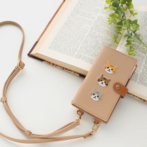 全機種対応 スマホケース 手帳型 スマホショルダー 刺繍 縦下げパーツ 3匹の猫 ねこ シンプル i...