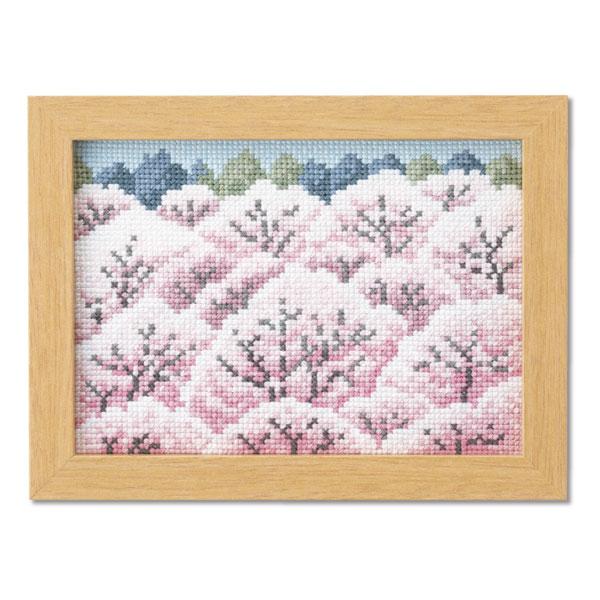 刺しゅうキット 4月 桜山景色 7544 オリムパス 【KY】木製フレーム付き 刺繍 12ヶ月の小さ...