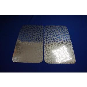 ファイブスターギガ用 リアベッド窓 ステンレス ウロコ : トラック