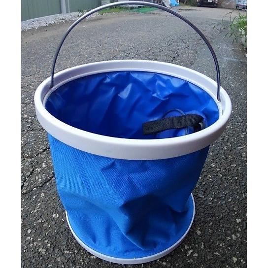 水も汲める便利なバケット・折りたたみ式バケツ・オールラウンドバケット【ブルー色】