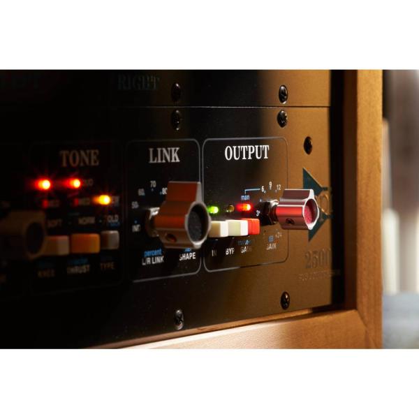UNIVERSAL AUDIO API 2500 Bus Compressor [メール納品][メー...