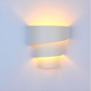 M*n様 【2個】遠藤照明 ウォールランプ シャンデリア 壁掛けライト LED 遠藤照明 数量限定特価セール LEDブラケットライト 透明シャンデリア球