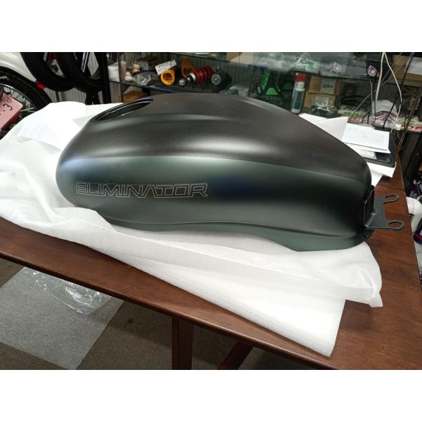 kawasaki エリミネーターSE　タンク新品　エボニー/グリーン 51093-5368-79A