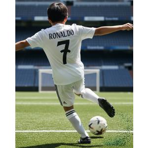ロナウド ユニフォーム 子供 サッカー マドリ...の詳細画像4