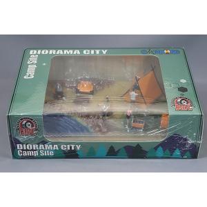 TINY 1/64 Tiny City Bd30 ESSO ガソリンスタンド ジオラマ : キッド