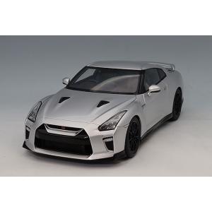 MOTORHELIX 1/18 日産 GT-R (R35) トラックエディション Engineere...