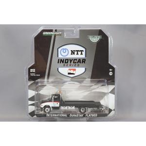 ミニカー/完成品 グリーンライト 1/64 インターナショナル デュラスター 4400 NTT インディカーシリーズ フラットベッドトラック｜kidbox