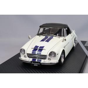 イグニッションモデル 1/18 ダットサン フェアレディ 2000 イグニッションモデル 1/18 ダットサン フェアレディ 2000