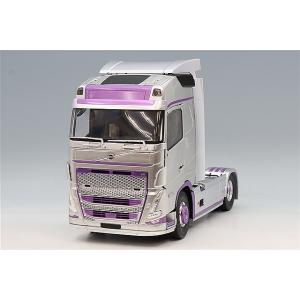 ソリド 1/24 ボルボ トラックス FH グローブトロッター XL 2023 シルバー/パープル