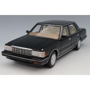 XiaoGuang MODEL 1/18 トヨタ クラウン MS122 ブラック (内装ベージュ)