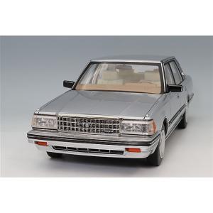 XiaoGuang MODEL 1/18 トヨタ クラウン MS122 シルバー/内装ベージュ