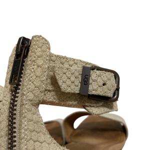美品 UGG パイソン調 アンクルストラップ ...の詳細画像5