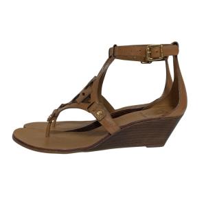 新品同様 TORY BURCH トリーバーチ ...の詳細画像1