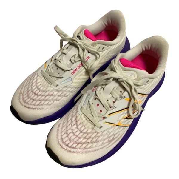 良品 New Balance ニューバランス フューエルセル プリズム v2 ランニングシューズ ス...