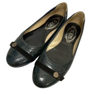 美品 TODS トッズ メダリオン フラットシューズ パンプス サイズ36 1/2 約23.5cm ダークグリーン レディース 古着 中古