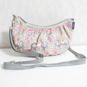 美品 LeSportsac レスポートサック LIBERTY リバティプリント ショルダーバッグ ポーチ マルチカラー レディース 古着 中古