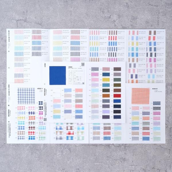 サンプル帳 綿ポリダンガリー 品番4500 無地・ストライプ・ギンガムチェックが全色揃ったサンプル帳...