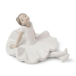 リヤドロ NAO BY LLADRO RESTING POSE #1616 BRAND NEW IN...