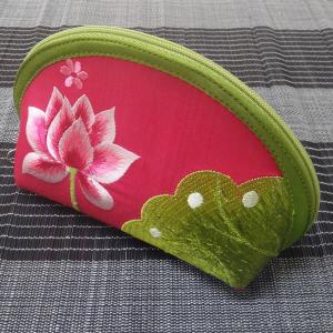 ジブリ グッズ となりのトトロ モフッとしっポーチ ネコバス