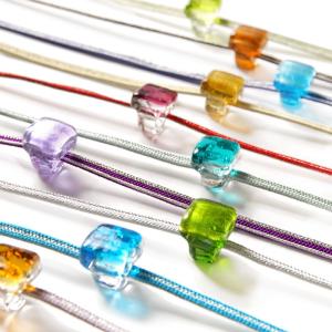 とんぼ玉 飾り紐 キューブ 四角 箔入り ガラス 透明感