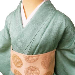 色無地 着物 中古 正絹 袷 フォーマル 紋付き 反端付き 地模様 辻が花  