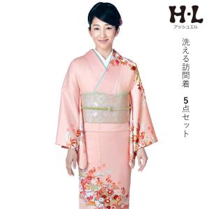 H.L（アッシュ・エル） 訪問着 単品 淡ピンク地 宝尽くし松竹梅柄