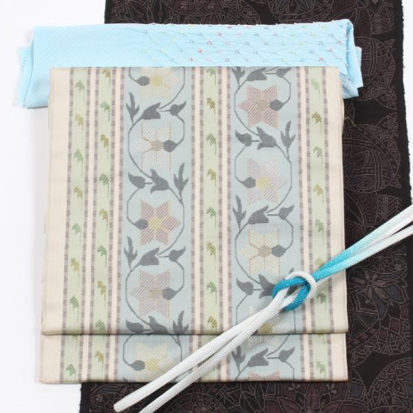 名古屋帯 正絹 帯屋捨松 九寸名古屋帯 献上唐花文 アイボリー地