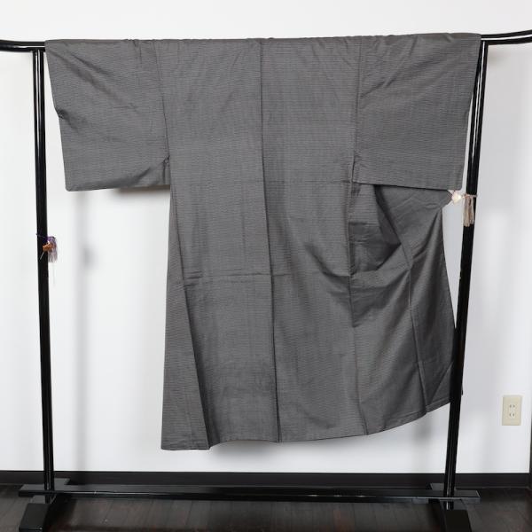 男本場大島紬アンサンブル　茶　藍　80亀甲　泥染め　草木染め　T244