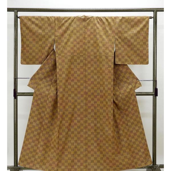 紬 未着用超美品 正絹 格子ぼかし模様 身丈157cm 裄丈65cm 紬 未使用 新古品 着物 d0...