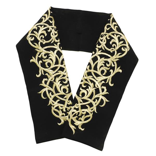 半衿 振袖 成人式 半襟 刺繍 黒地 金 唐草 ちりめん シルエリー Ｓｉｌｅｌｌｙ お洒落 振袖 ...