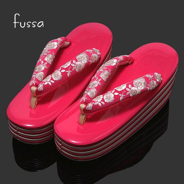 成人式 草履 厚底 Lサイズ fussa ブランド「濃いピンク×白色 薔薇の刺繍鼻緒」フッサ 結婚式...
