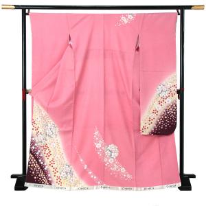 中古品)仕立て上がり 振袖 「黒茶 赤ぼかし 乙女桜」貸衣装処分