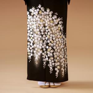 送料無料【黒留袖フルレンタルセット】うすずみ桜...の詳細画像3