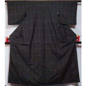 宮内庁御用達作家赤城右堂作洋風更紗模様の小紋と古代模様の八寸名古屋