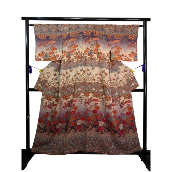 美品 付下げ 訪問着 正絹 紫 リサイクル ちりめん 個性的 鳳凰 菊 牡丹 蝶々 結婚式 入学式 ...