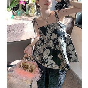 送料無料 トップス キャミソール キャミ ペプラム 花柄 フラワー プリント 絵画 ボタニカル ブラック 黒「cawaii french」