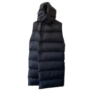 リックオウエンス Rick Owens 22AW Sleeveless Puffer Gilet　RU02B2999NZD3 ブラック サイズ：46｜kindal