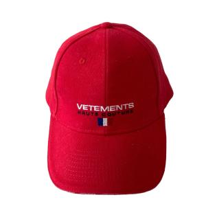 ヴェトモン VETEMENTS Haute Couture Cap レッド｜kindal